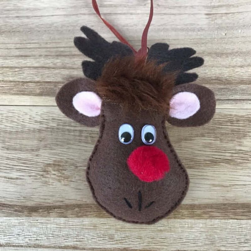 felt reindeer ornament