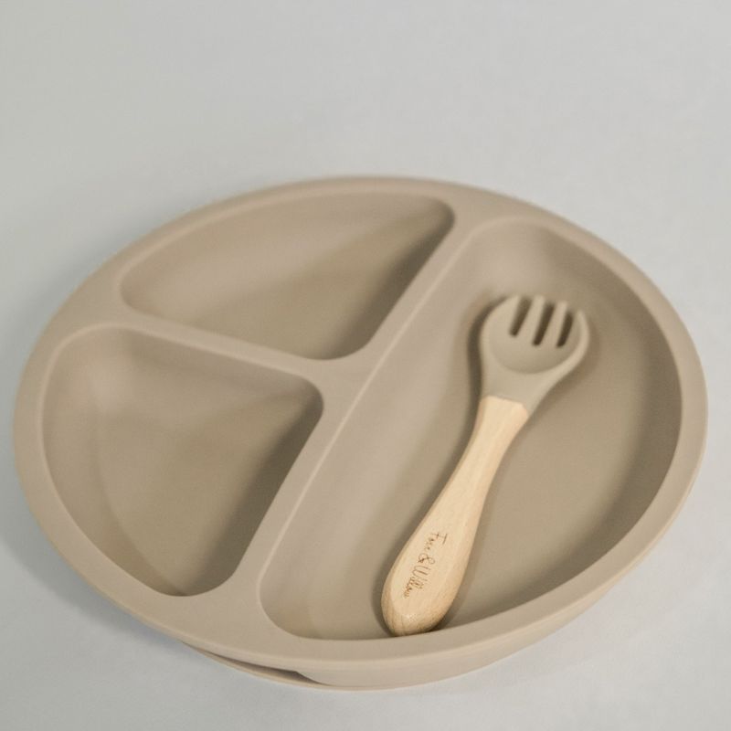 baby feeding plate silicone with wooden and silicone spoon