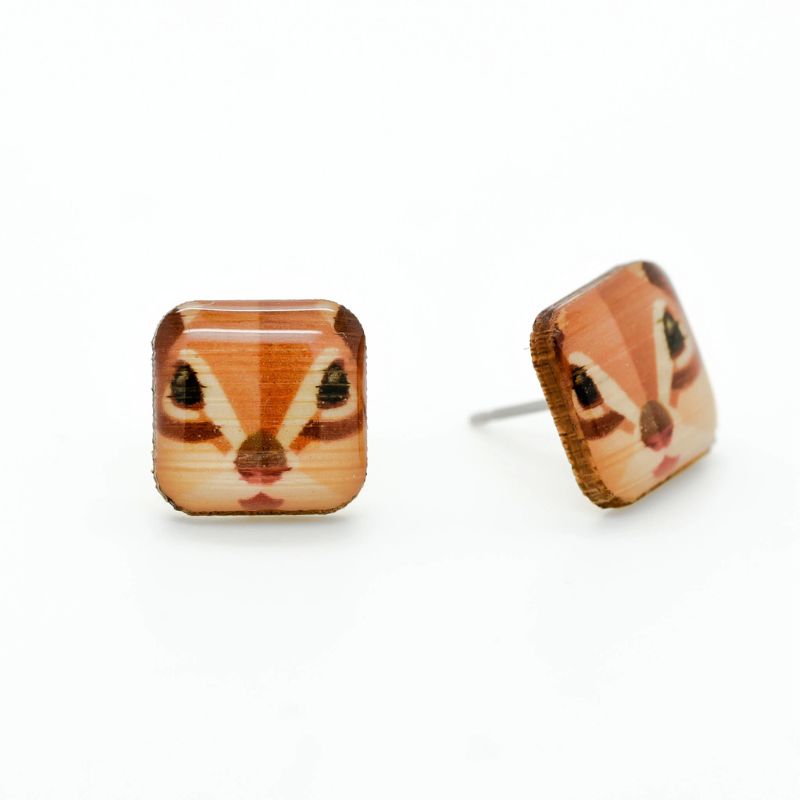 selatan animal stud earrings chipmunk